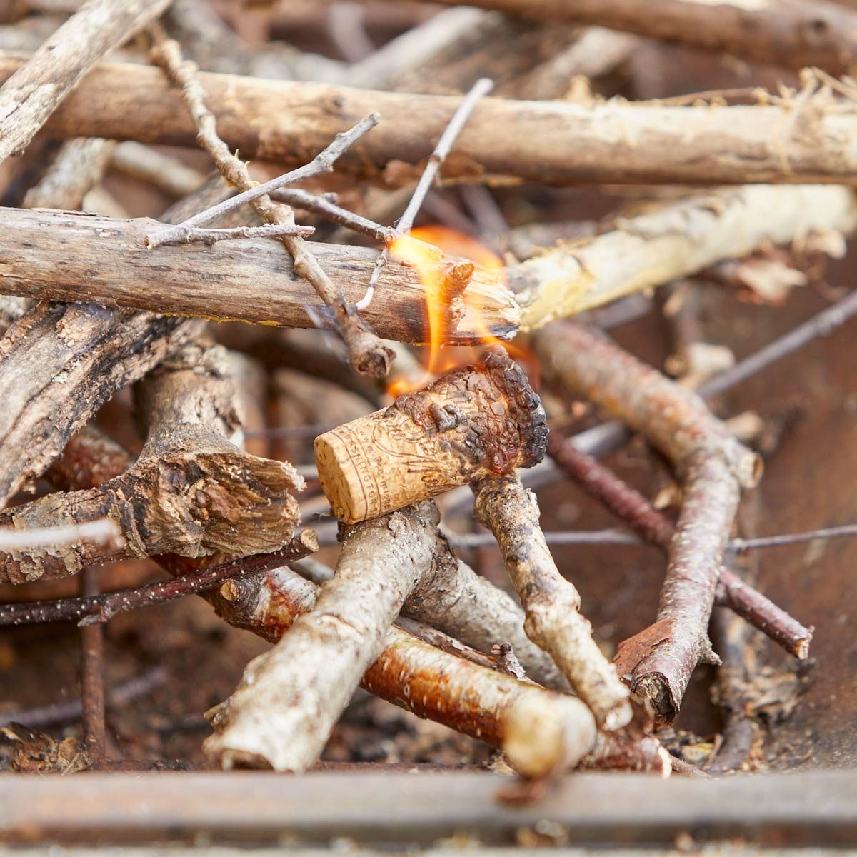 HH Handy Hint Wine Cork Fire starter