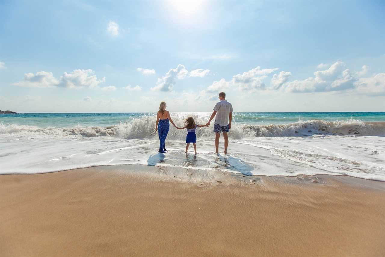 How to plan the perfect beach holiday for your family