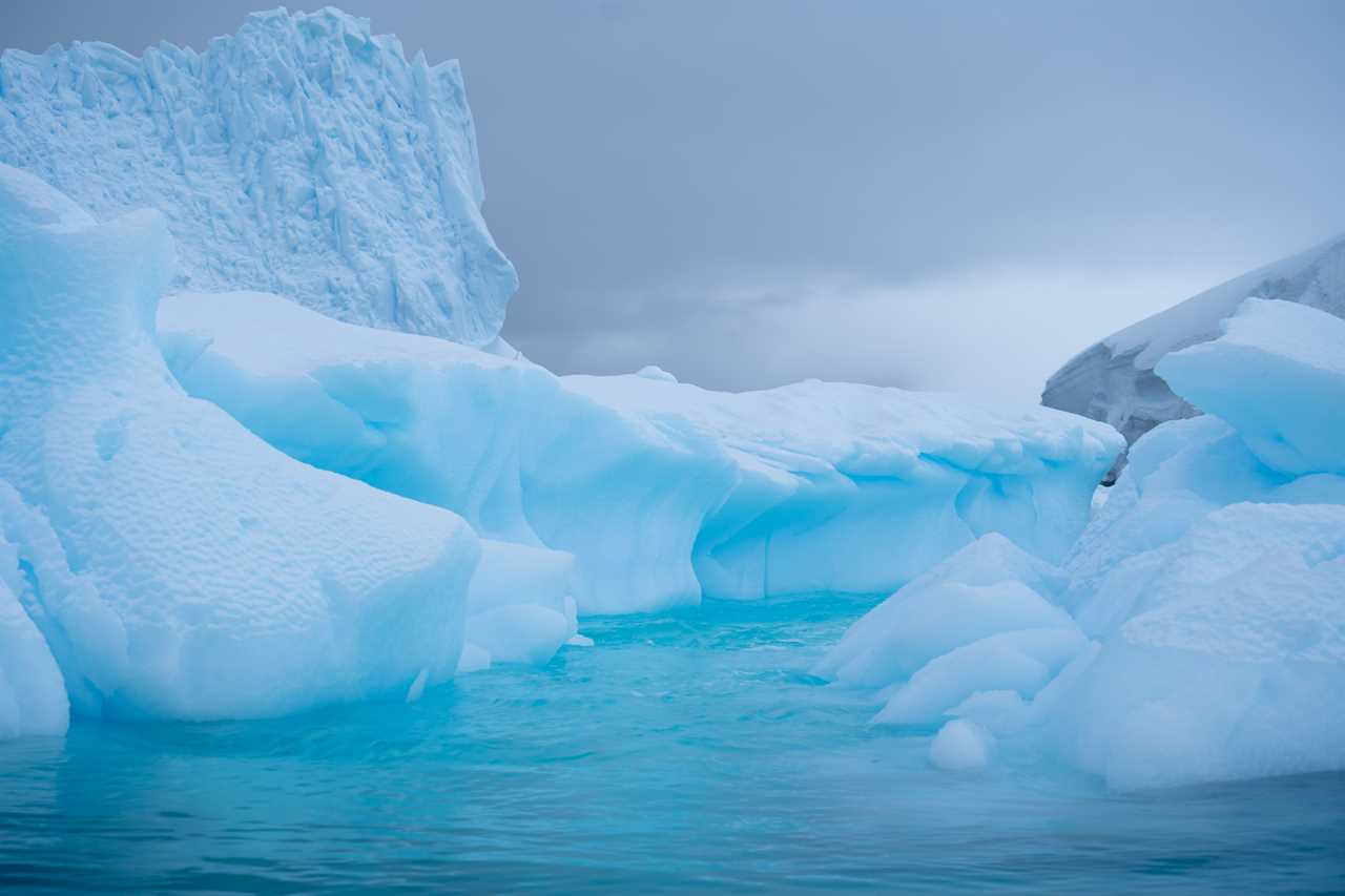 The Antarctic - Extremes At the Southern End of the World