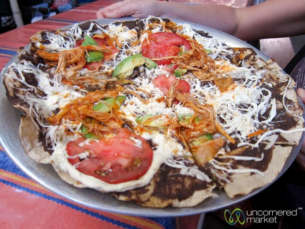 Comida de Oaxaca, Tlayuda