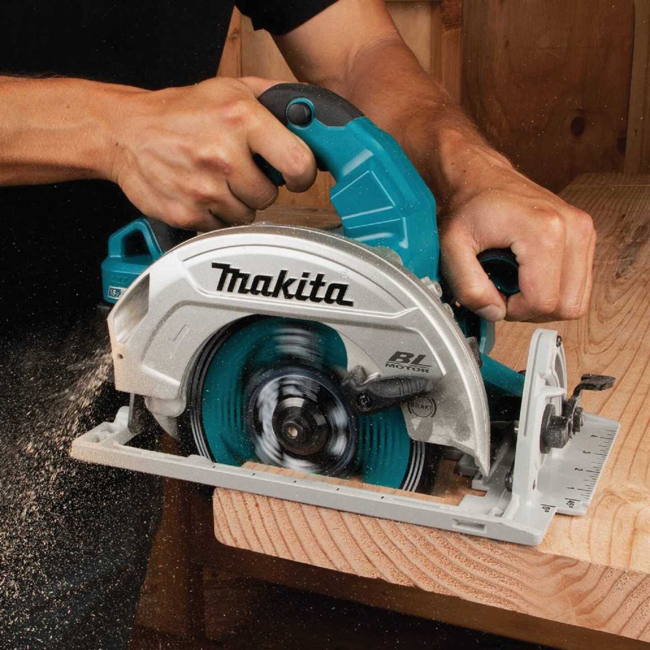 10 Best Circular Saws Ft Ecomm Via Homedepot.com