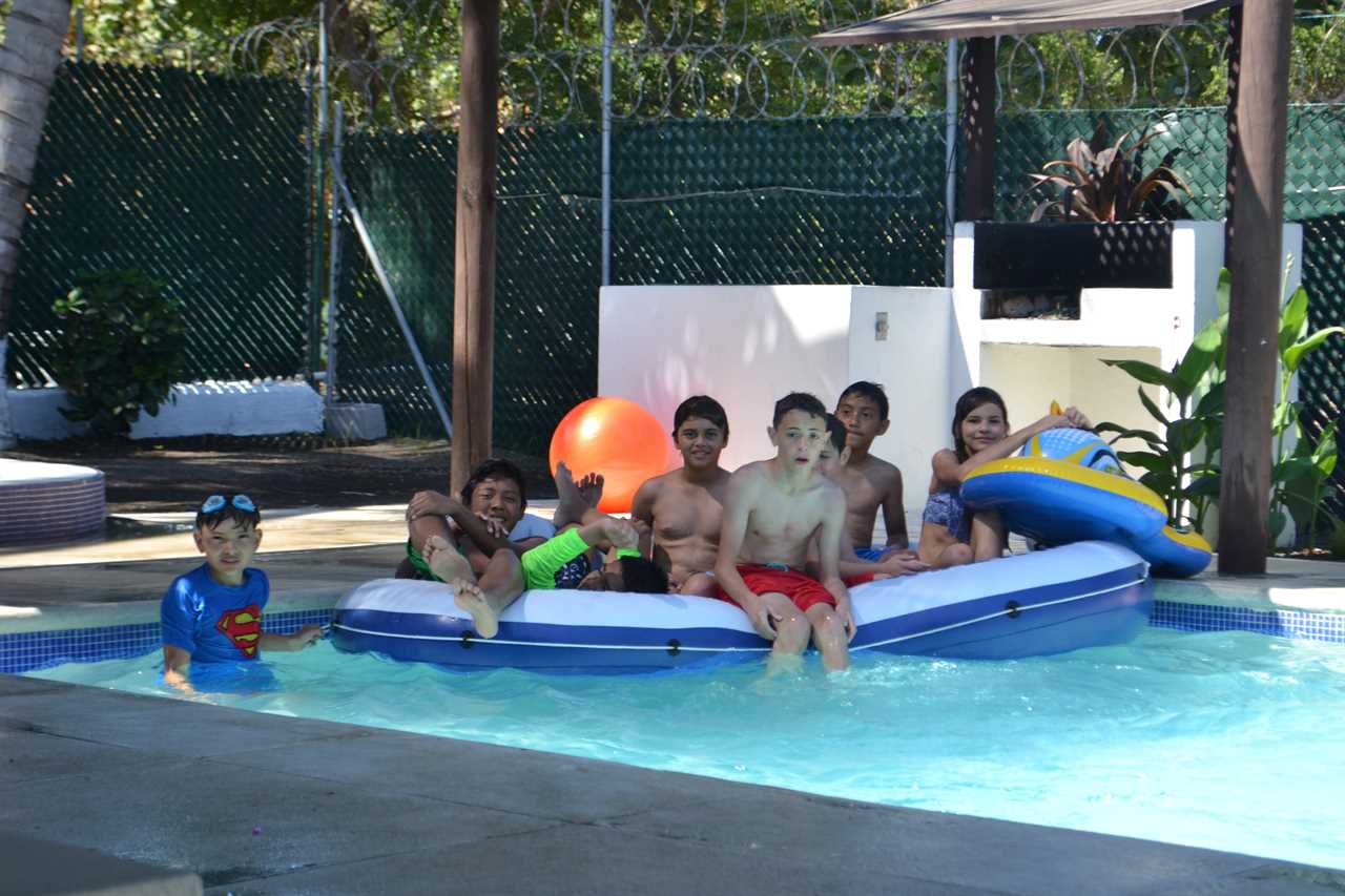 pool party at the beach house - guatemala beaches