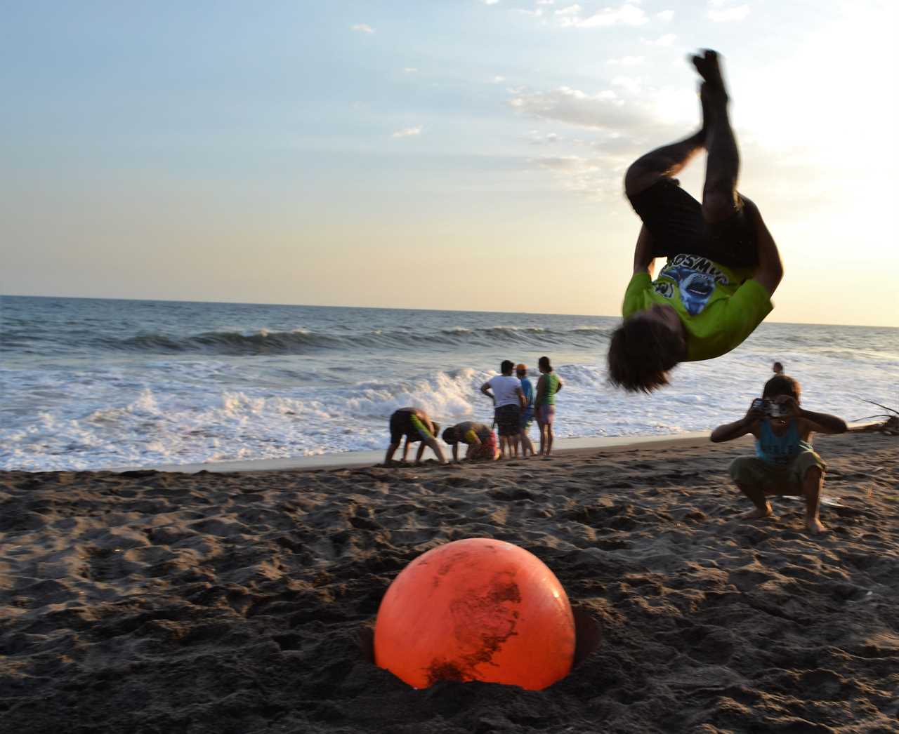 tricks and flips at the beach, beach house in guatemala, beach birthday party