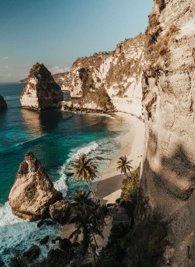Explore Bali, a Young Tourist’s Paradise