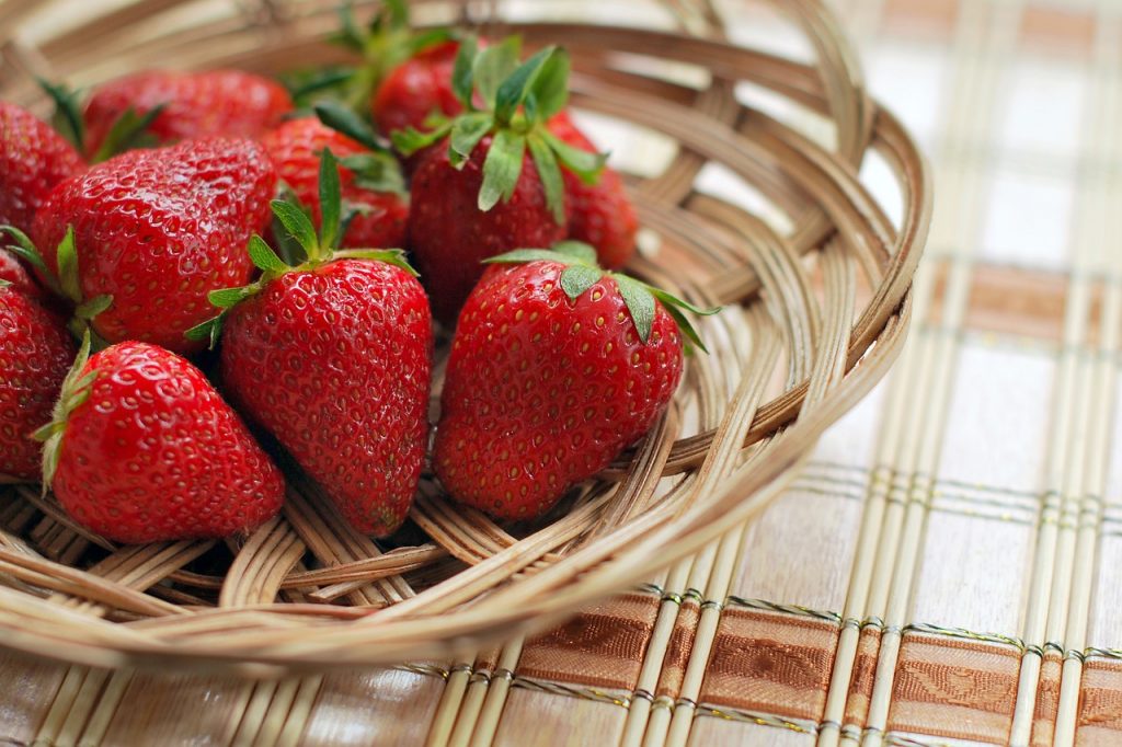 Can Bearded Dragons Eat Strawberries?