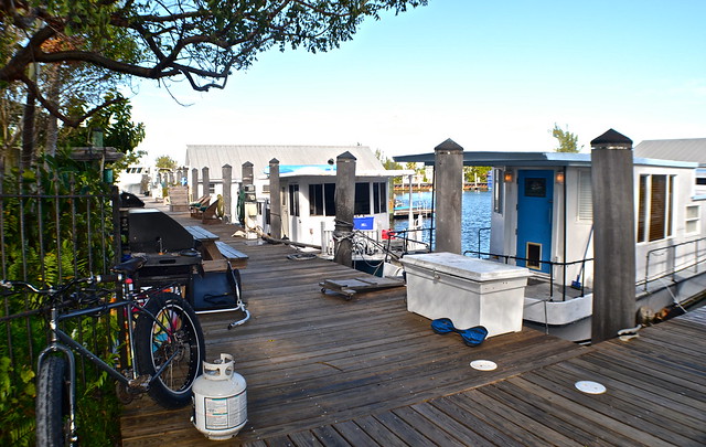 stock island houseboat rentals 