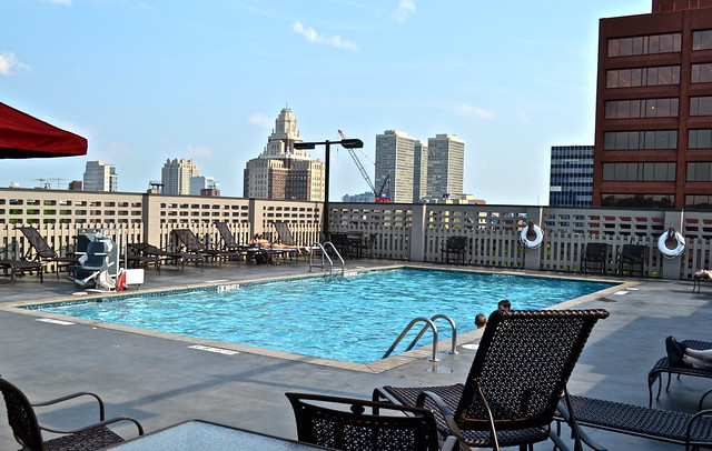 pool Wyndham Philadelphia Historic District