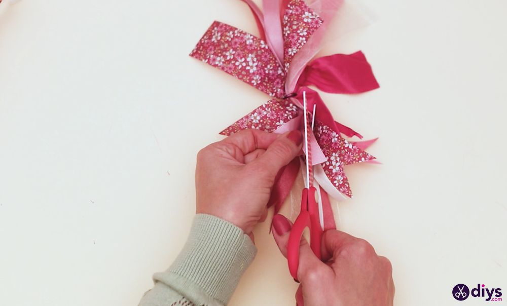 How to make a bow