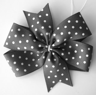 How to Tie a Bow with Ribbon