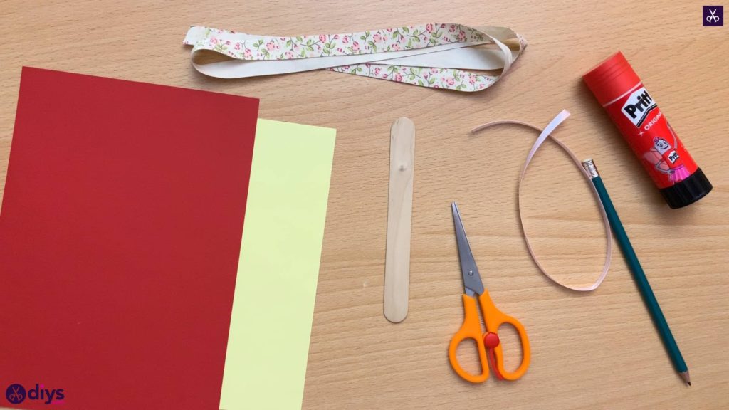 In 6 Easy Steps, How to Make a DIY Popsicle Stick Flower Book Bookmark