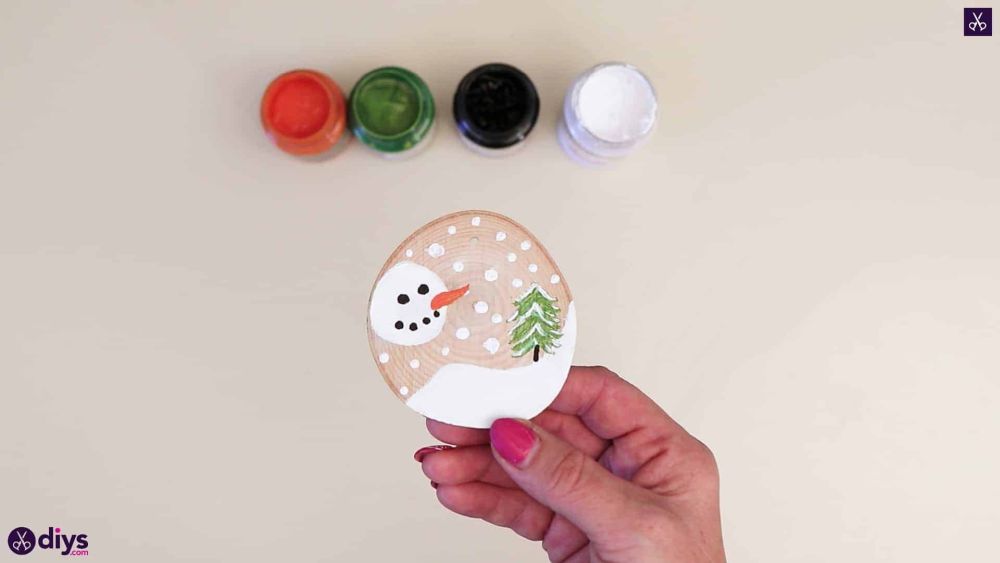 Diy winter wood slice ornaments