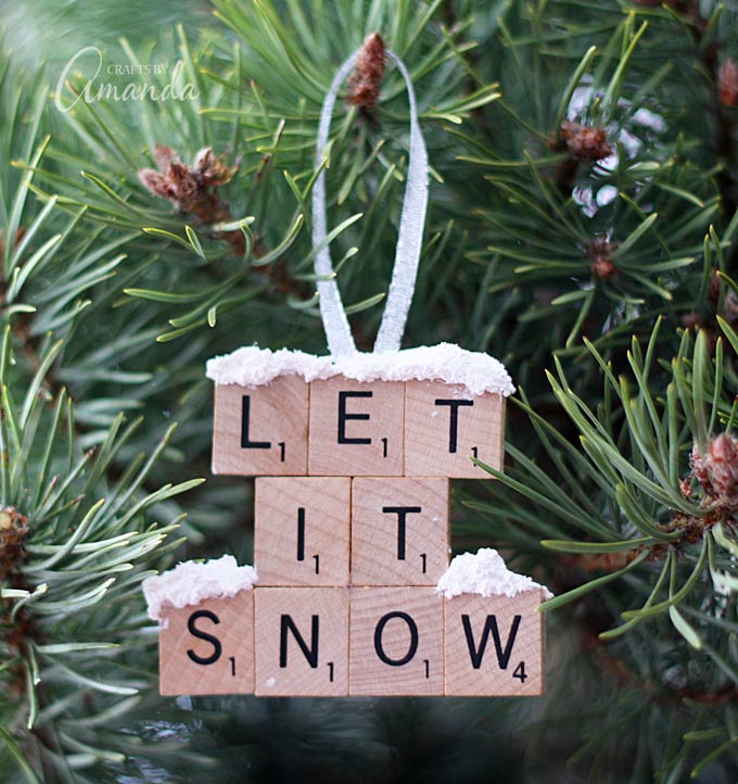 50 DIY Christmas Ornaments to Hang on the Tree and Greet Santa in Style