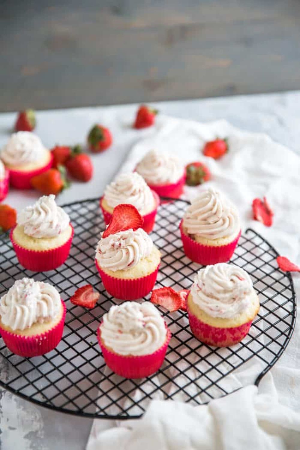 25 Valentine's Day Cupcakes You Can Share With Your Loved Ones