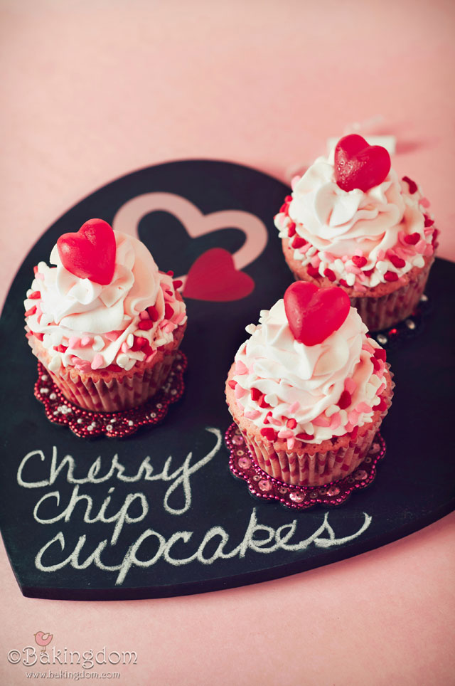 25 Valentine's Day Cupcakes You Can Share With Your Loved Ones