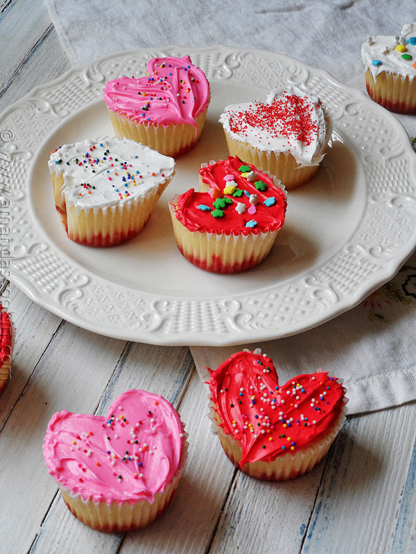 25 Valentine's Day Cupcakes You Can Share With Your Loved Ones