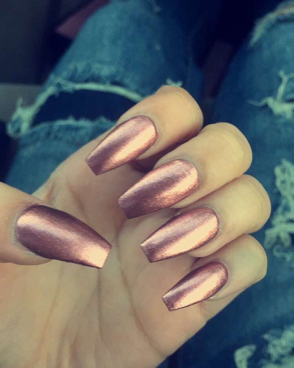 Rose gold Valentine's Day nails