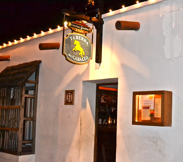 entrance to taberna del caballo st augustine