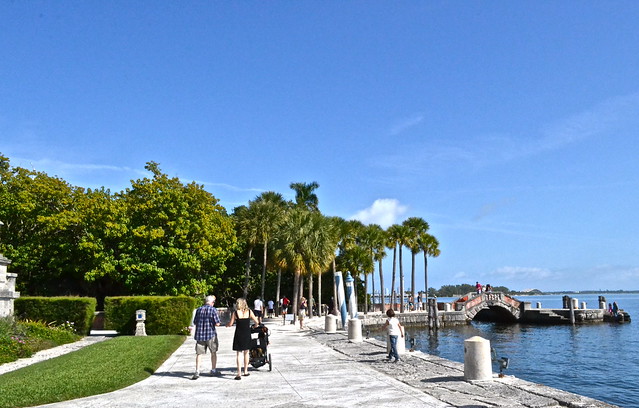 ocean at the vizcaya palace in florida