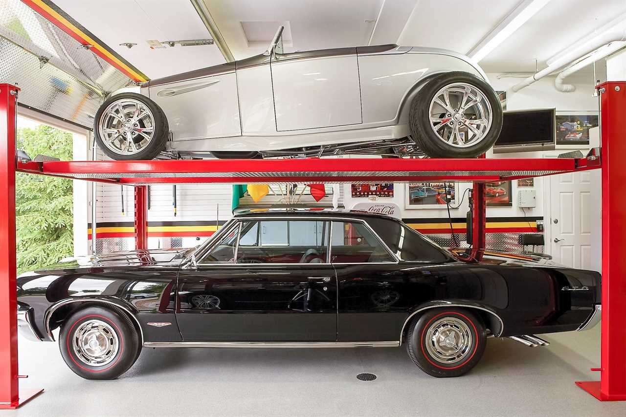 Dream Garage Double Decker Car Storage