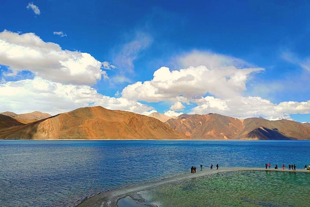Exploring Ladakh - A Guide for Trekking, Sightseeing and Culture