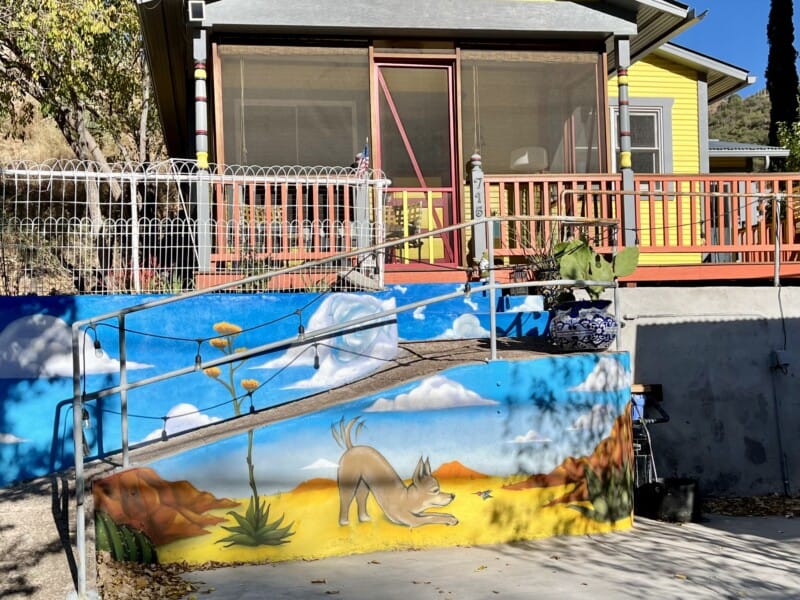 Mural of a dog on Tombstone Canyon in pet friendly Bisbee, AZ