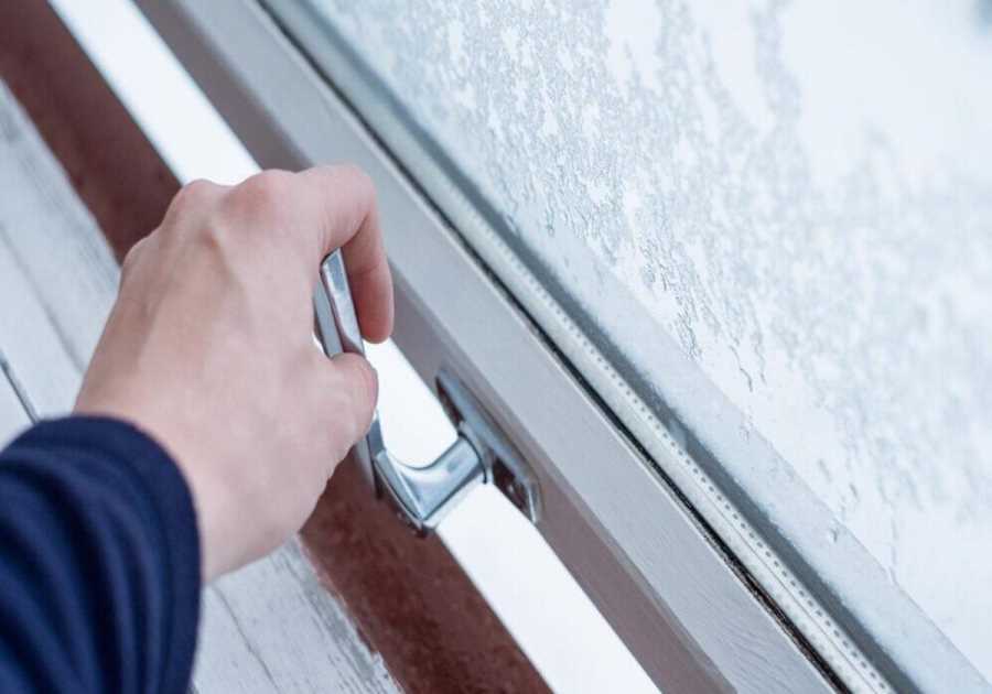 Should You Keep a Window Open During Winter?