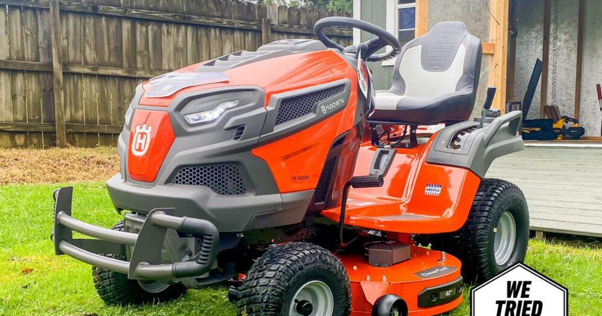 The Husqvarna 242XD riding lawn mower is a powerful, fast and fun machine.