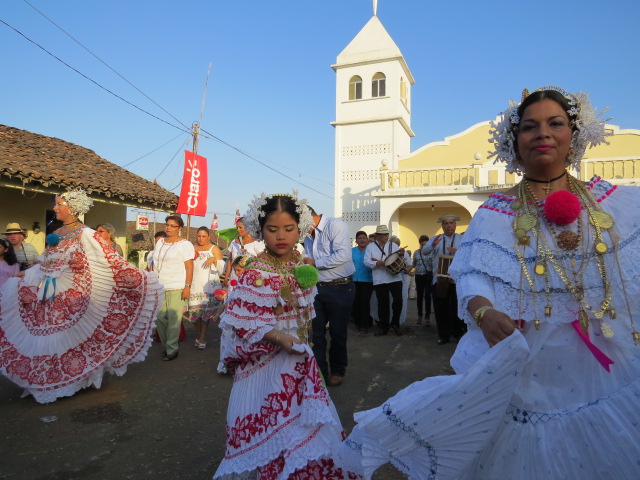 Panamanian dance carnical